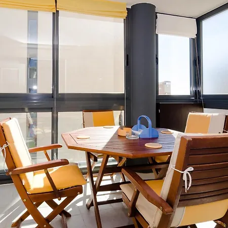 Sunny Beach Apartment *