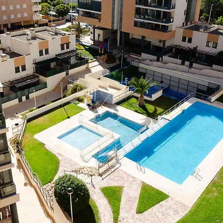 Sunny Beach Apartment *